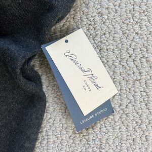 Universal Thread Dark Gray skirt